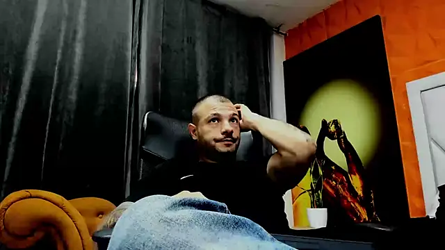 lucky smith1 online show from 12, 1, 2026