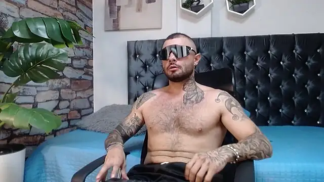 lucky smith1 online show from 4, 12, 2025