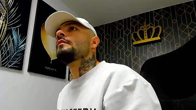 lucky smith1 online show from 15, 12, 2025