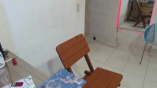 maxI dick33 online show from 18, 4, 2026