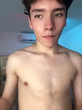 lucaaray online show from 7, 3, 2026