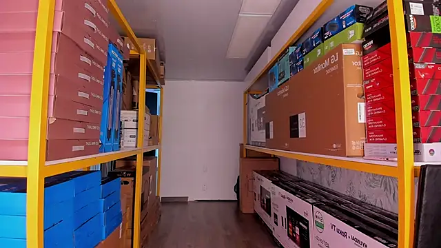 GabyyCute  online show from 15, 4, 2026