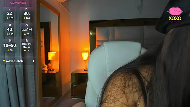 Zoei Moon online show from 25, 3, 2026