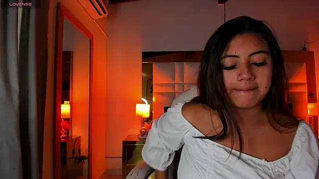 Snapshot of Zoei_Moon chatting on 30, 6, 2026 Zoei Moon online show from 30, 6, 2026