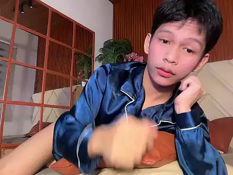 TheBoyAboveYou online show from 21, 4, 2026