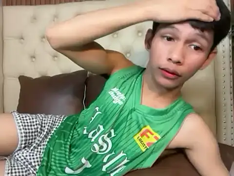 TheBoyAboveYou online show from 25, 6, 2026