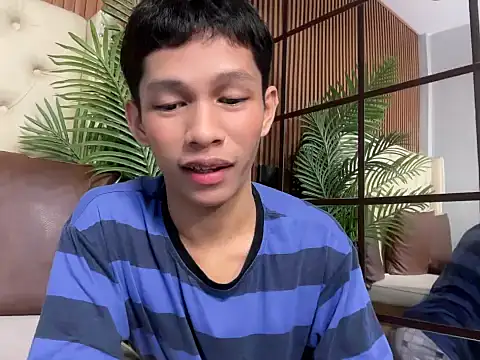 TheBoyAboveYou online show from 25, 7, 2026