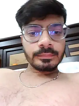 farooq2001 online show from 2, 12, 2025