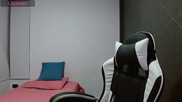 candy rosemaryy online show from 12, 2, 2026