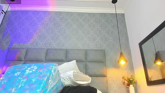 emilyy r online show from 3, 2, 2026