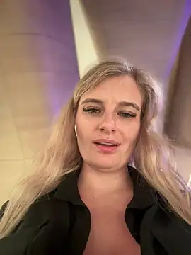 Betsy online show from 1, 1, 2025