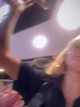 Betsy online show from 30, 12, 2024