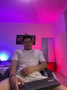 williamsmiiths16 online show from 9, 5, 2026