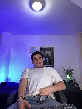 williamsmiiths16 online show from 28, 3, 2026