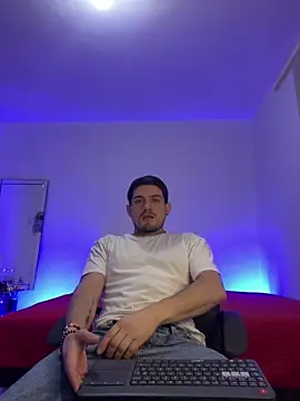 williamsmiiths16 online show from 20, 4, 2026