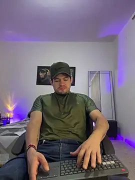 williamsmiiths16 online show from 7, 5, 2026