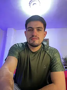 williamsmiiths16 online show from 11, 2, 2026