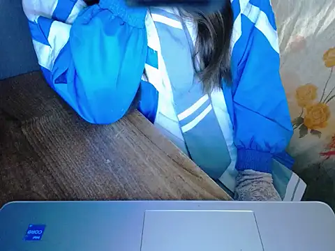 maian love online show from 13, 4, 2026