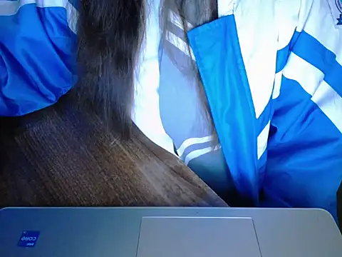 maian love online show from 22, 4, 2026