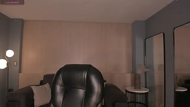 MadisonKane online show from 13, 4, 2026