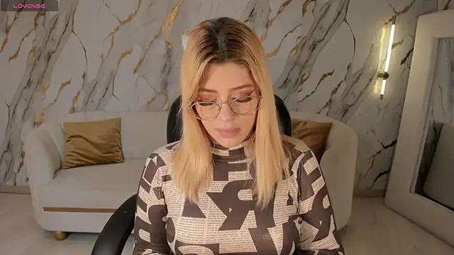 MadisonKane online show from 11, 4, 2026