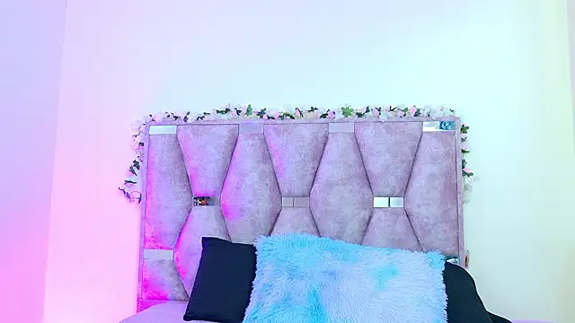 iris and damian online show from 28, 3, 2026