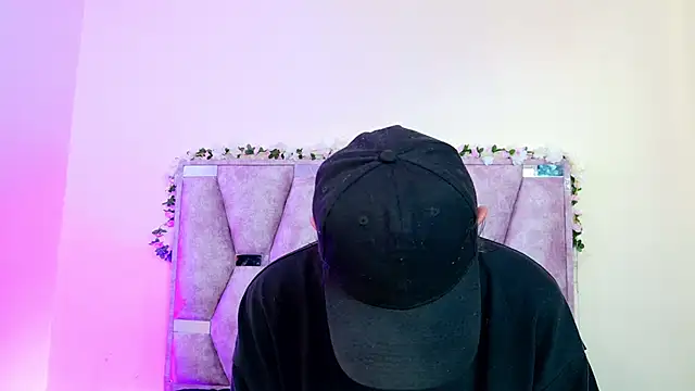 iris and damian online show from 18, 3, 2026