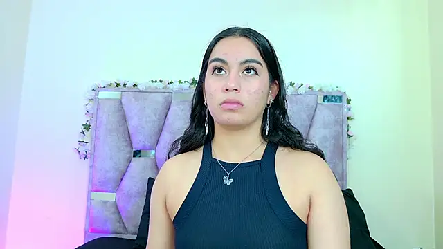 iris and damian online show from 22, 3, 2026