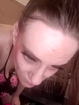 snowbird1117 online show from 24, 3, 2026