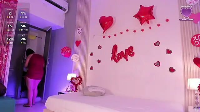 CloeMoon online show from 8, 2, 2026