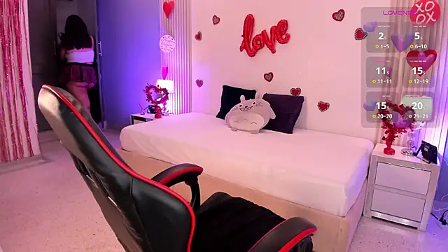 CloeMoon online show from 14, 2, 2026