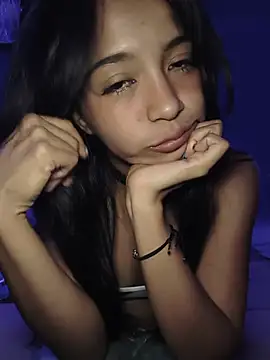 Snapshot of Honey_bun06 chatting on 26, 7, 2026 Honey bun06 online show from 26, 7, 2026