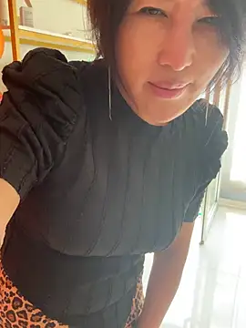 luckybaby666999 online show from 21, 4, 2026