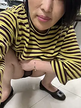 Snapshot of luckybaby666999 chatting on 25, 5, 2026 luckybaby666999 online show from 25, 5, 2026