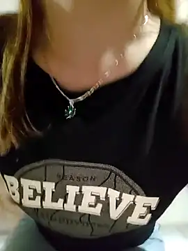 Baby-Linh online show from 8, 4, 2026