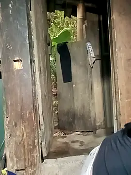 sary-hot2x online show from 18, 4, 2026