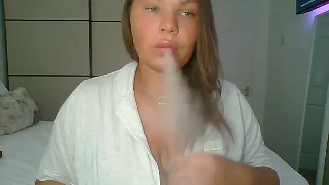 Snapshot of GEMMARMALADE chatting on 7, 6, 2026 GEMMARMALADE online show from 7, 6, 2026