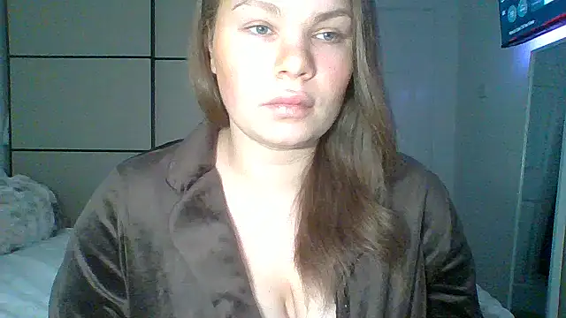 Snapshot of GEMMARMALADE chatting on 8, 5, 2026 GEMMARMALADE online show from 8, 5, 2026