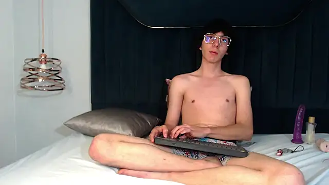 Snapshot of JeffBellfort chatting on 3, 12, 2025 JeffBellfort online show from 3, 12, 2025