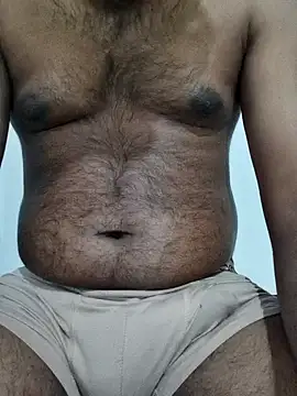 HiNaughty 9 online show from 6, 3, 2026