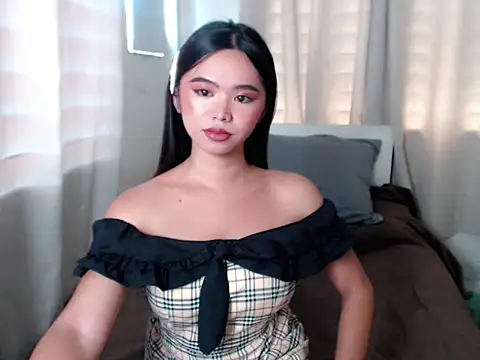 voganmarie online show from 4, 12, 2025