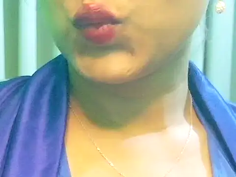 Spit queenC for you online show from 23, 7, 2026