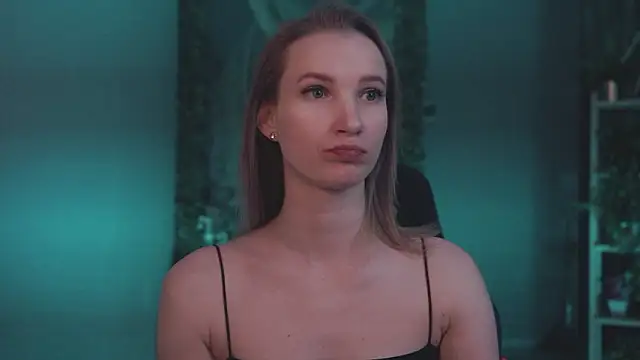 Megan Rodgers online show from 4, 3, 2026