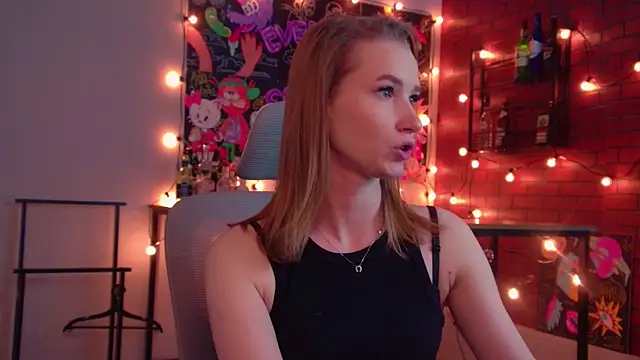 Megan Rodgers online show from 22, 4, 2026