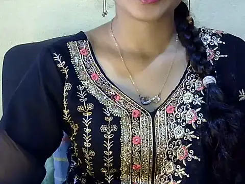 Snapshot of Shab_M chatting on 27, 7, 2026 Shab M online show from 27, 7, 2026