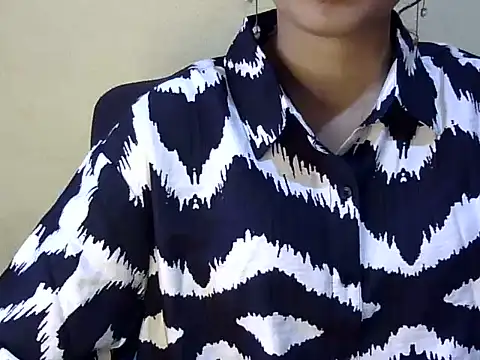 Snapshot of Shab_M chatting on 3, 8, 2026 Shab M online show from 3, 8, 2026