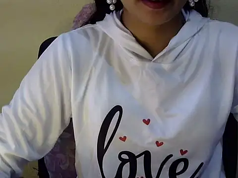 Snapshot of Shab_M chatting on 11, 5, 2026 Shab M online show from 11, 5, 2026