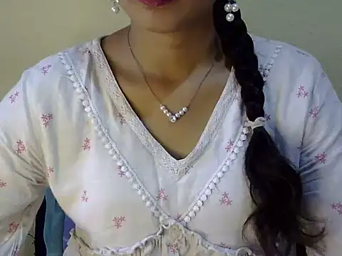 Snapshot of Shab_M chatting on 21, 6, 2026 Shab M online show from 21, 6, 2026