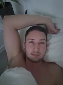 dirtyanal23 online show from 17, 12, 2025