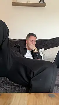 dirtyanal23 online show from 17, 12, 2025